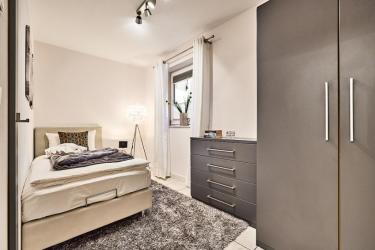 Schlafzimmer 3