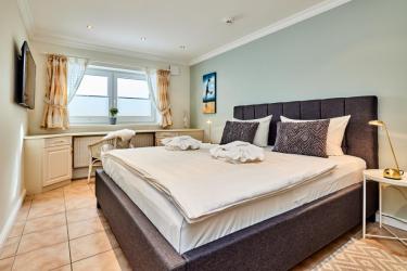 Schlafzimmer 2