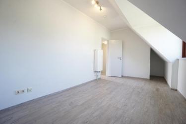 Schlafzimmer 2 DG Rückansicht