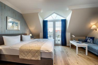 Schlafzimmer 1 DG