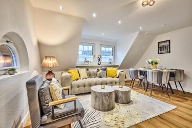 Wohnzimmer App. 5 DG